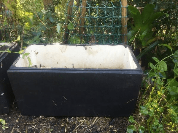 Simple Inexpensive Wicking Box